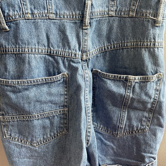 Xhilaration sleeveless denim romper. Size XS - Picture 5 of 6
